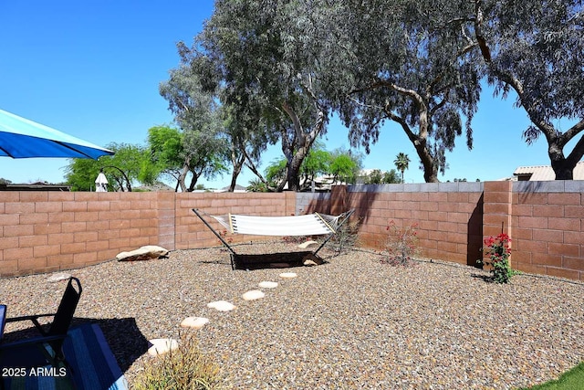 3122 E Kristal Way, Phoenix, AZ 85050 - view of yard featuring fence