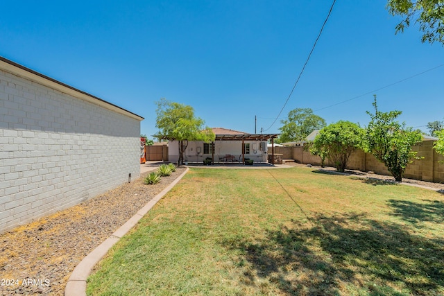 view of yard with a patio