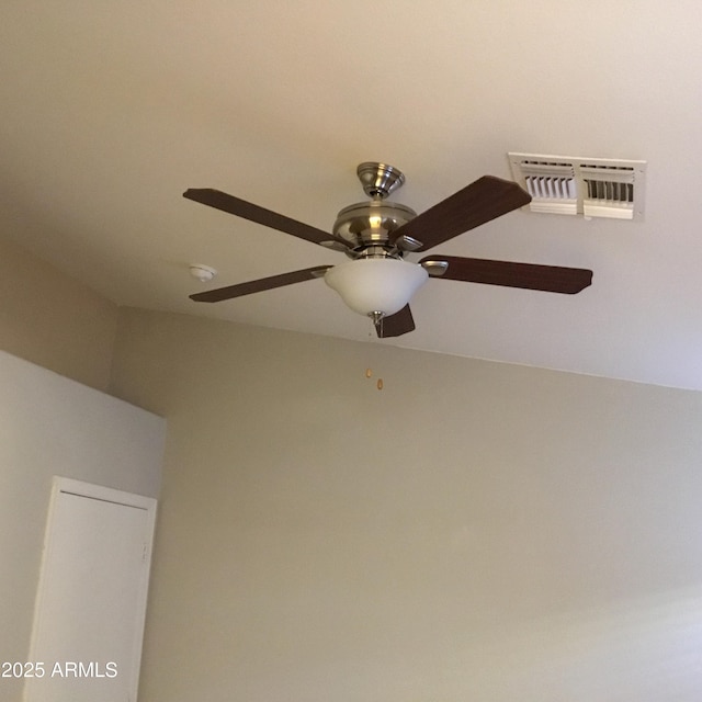 1827 E Carla Vista Dr, Gilbert, AZ 85295 - detailed view of ceiling fan