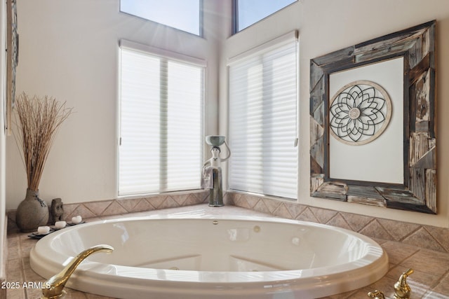 148 N La Barge Rd, Apache Junction, AZ 85119 - bathroom with a jetted tub