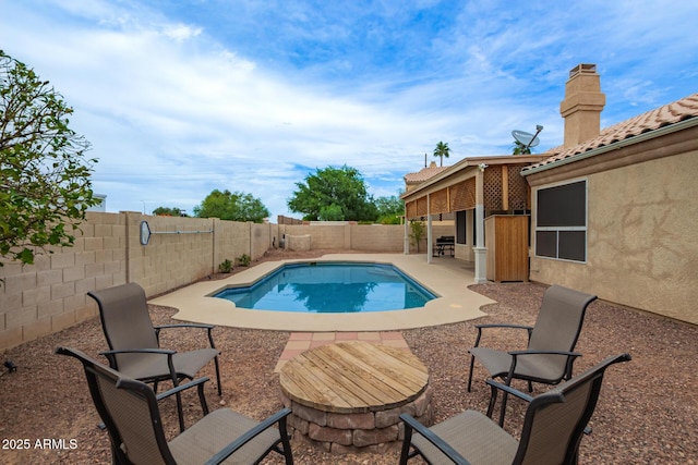 3946 N 112th Ave, Avondale, AZ 85392 - view of swimming pool with a patio area and a fenced backyard