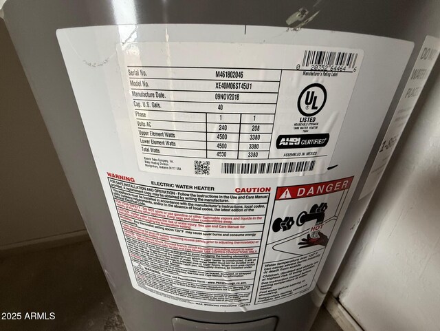 16602 N 25th St Unit 217, Phoenix, AZ 85032 - detailed view of water heater