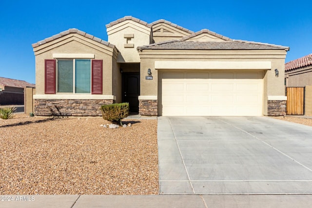 view of front facade with a garage