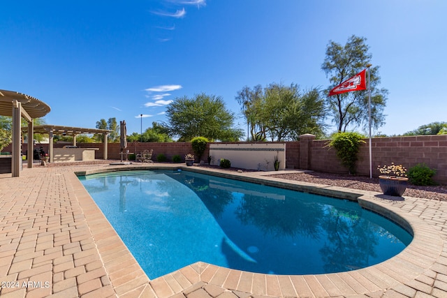 view of pool featuring a pergola and a patio area