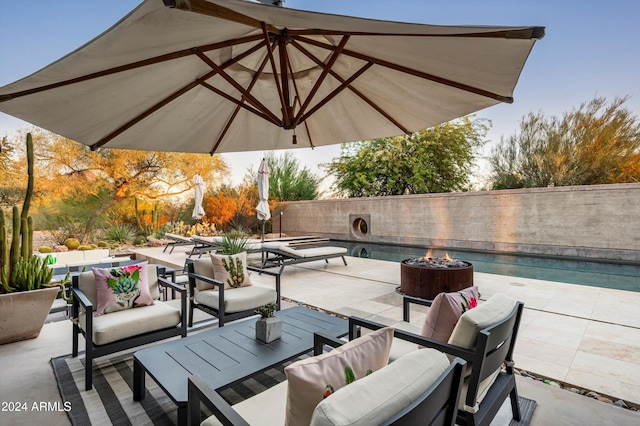 view of patio / terrace featuring outdoor lounge area