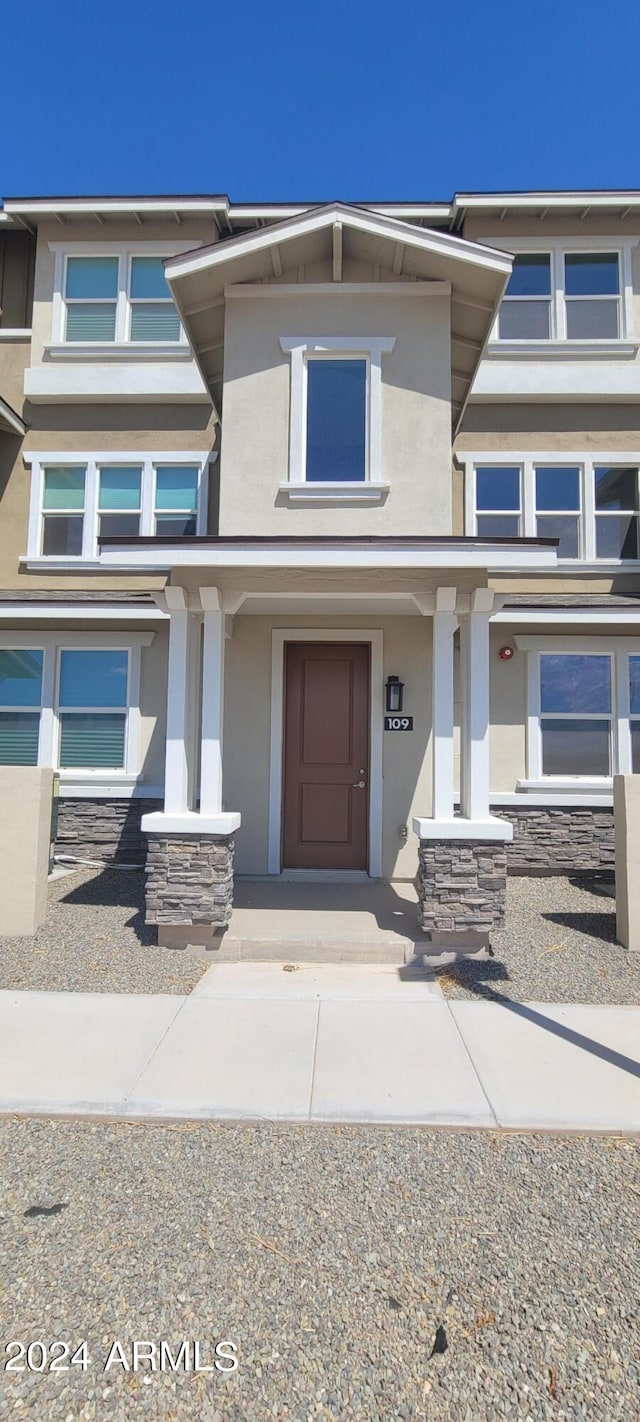 multi unit property featuring stucco siding