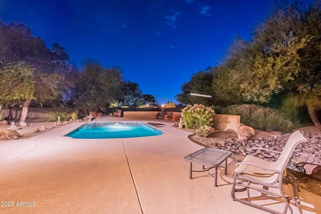 13108 N 76th St, Scottsdale, AZ 85260 - carpeted living area with baseboards and a chandelier