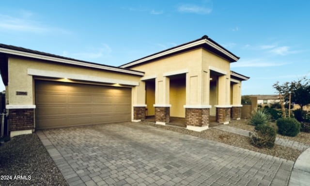 view of front facade with a garage