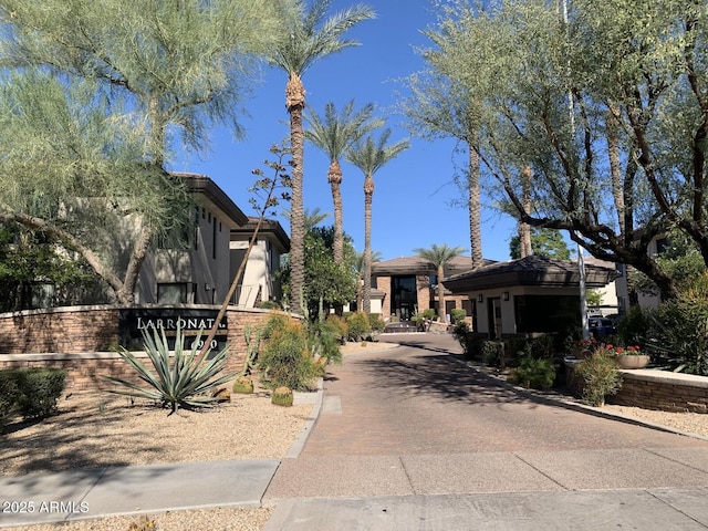 6900 E Princess Dr Unit 1176, Phoenix, AZ 85054 - view of front facade with stucco siding