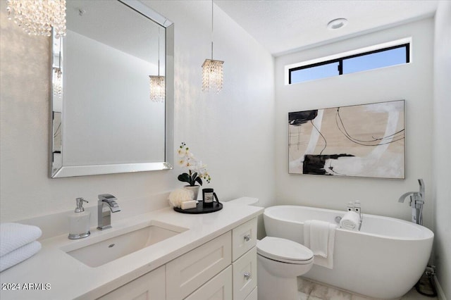 7222 E Gainey Ranch Rd Unit 241, Scottsdale, AZ 85258 - bathroom with a soaking tub, vanity, and toilet