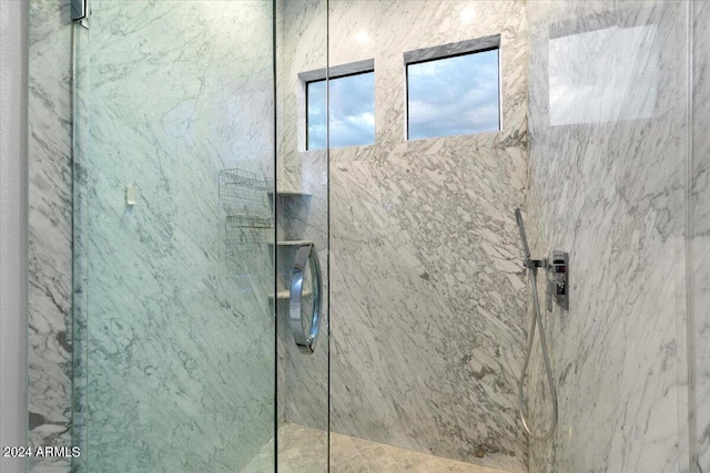 7222 E Gainey Ranch Rd Unit 241, Scottsdale, AZ 85258 - full bath with a marble finish shower
