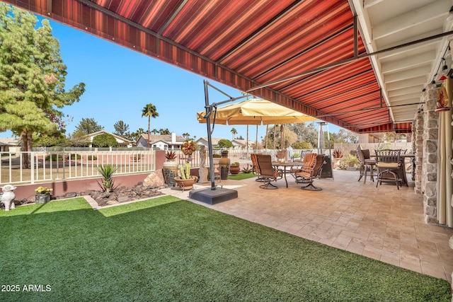 view of yard with a patio area