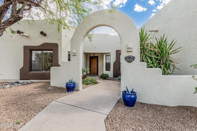 9035 W Villa Chula, Peoria, AZ 85383 - doorway to property with stucco siding