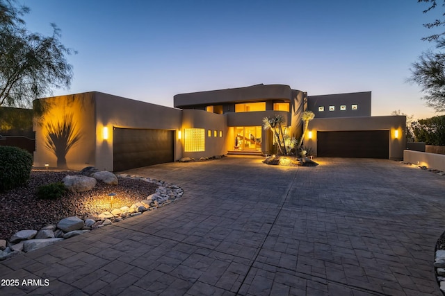 view of front of house featuring a garage