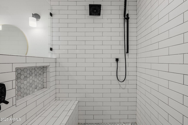 2350 E Melrose St, Gilbert, AZ 85297 - bathroom with tiled shower