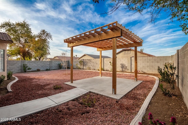 view of patio featuring a pergola