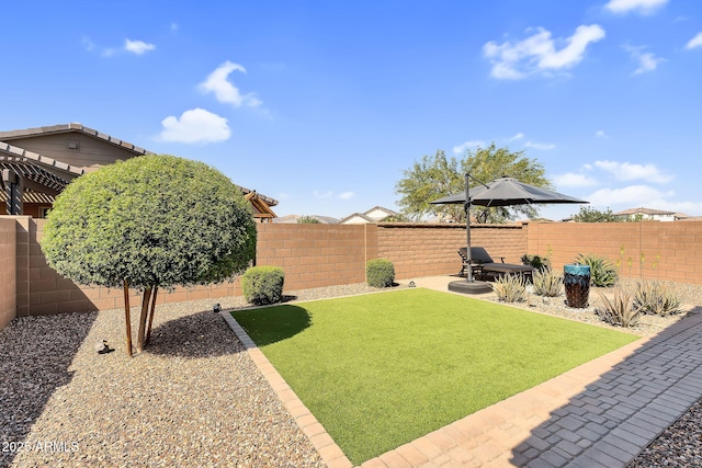 22560 E Rosa Rd, Queen Creek, AZ 85142 - view of yard with a patio area