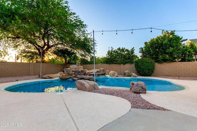 3152 N 83rd Pl, Scottsdale, AZ 85251 - view of pool featuring a fenced backyard and a patio area