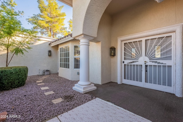 view of doorway to property