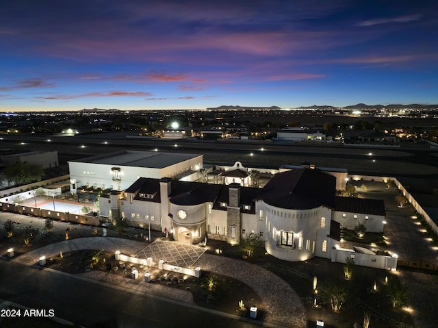 view of aerial view at dusk