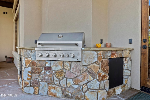 view of patio / terrace featuring a grill