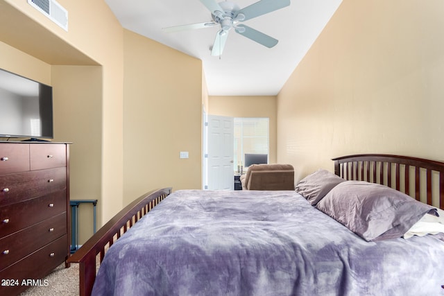 bedroom with carpet flooring and ceiling fan