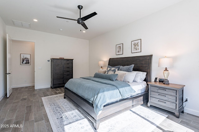 bedroom with ceiling fan