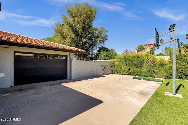 5112 E Cholla St, Scottsdale, AZ 85254 - view of basketball court