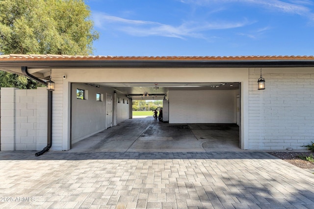 5112 E Cholla St, Scottsdale, AZ 85254 - garage featuring decorative driveway
