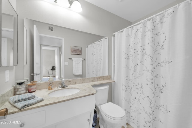10873 W Clair Dr, Sun City, AZ 85351 - full bath featuring vanity and a shower with shower curtain