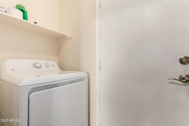 3235 S Bowman Rd, Apache Junction, AZ 85119 - laundry room with washer / dryer