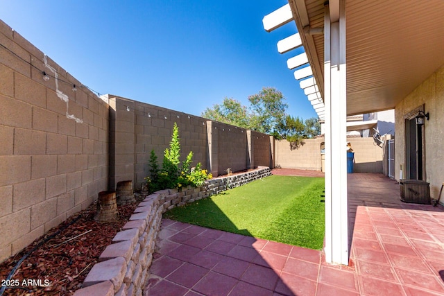 3235 S Bowman Rd, Apache Junction, AZ 85119 - view of yard featuring a patio