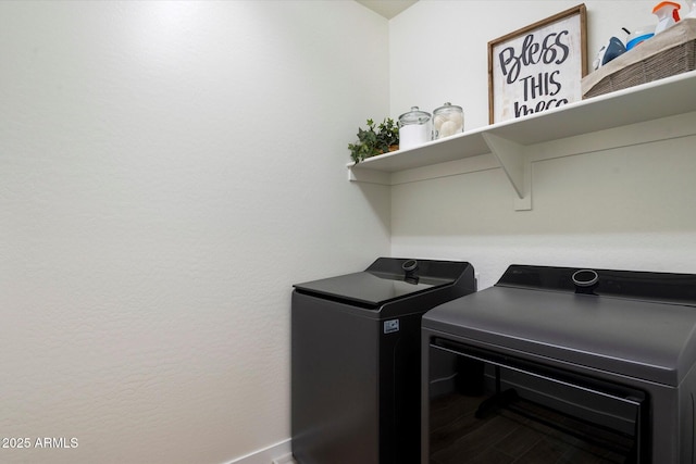 5661 S Dante, Mesa, AZ 85212 - washroom featuring independent washer and dryer