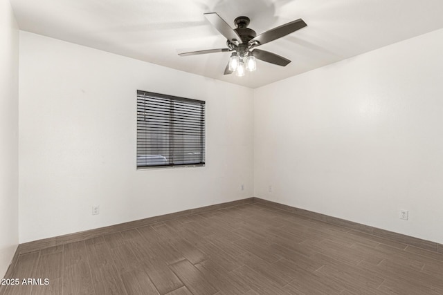 empty room featuring ceiling fan