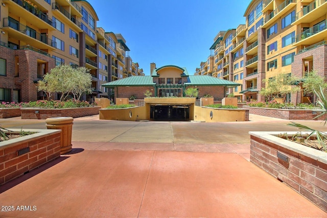 2302 N Central Ave Unit 206, Phoenix, AZ 85004 - view of surrounding community