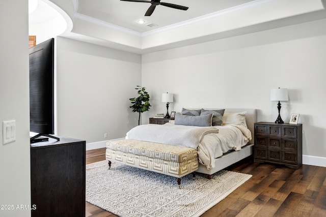 2527 E Beechnut Ct, Chandler, AZ 85249 - bedroom featuring dark wood-style floors, crown molding, recessed lighting, baseboards, and a ceiling fan