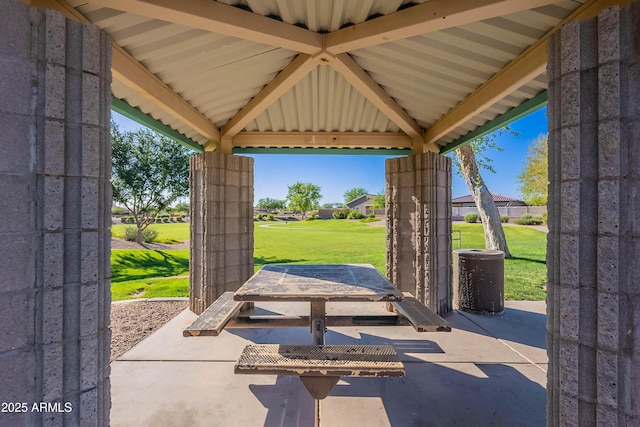 948 E Wiley Way, Casa Grande, AZ 85122 - view of patio