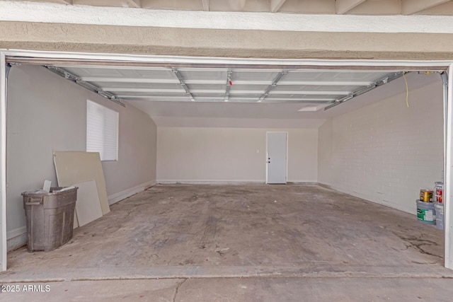 3812 W Seldon Ln, Phoenix, AZ 85051 - view of garage