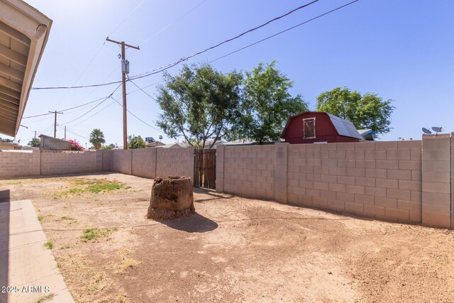 3812 W Seldon Ln, Phoenix, AZ 85051 - fenced backyard with a barn