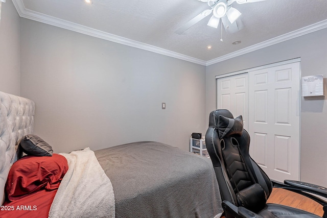 3408 W Carol Ave, Phoenix, AZ 85051 - bedroom featuring ornamental molding, a closet, and ceiling fan