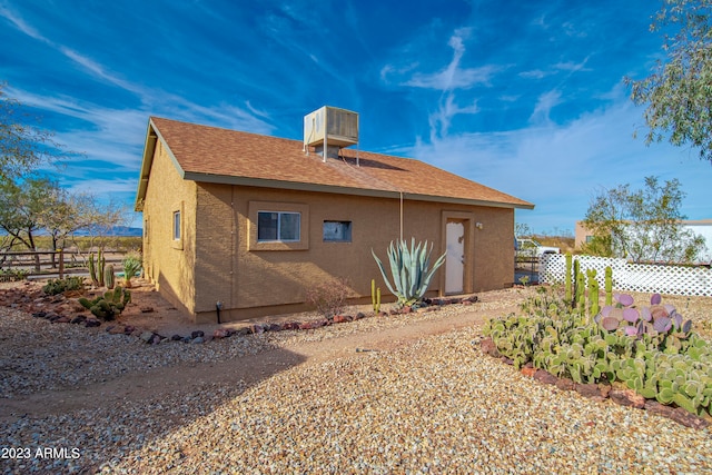 view of rear view of house