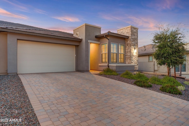 view of front facade featuring a garage