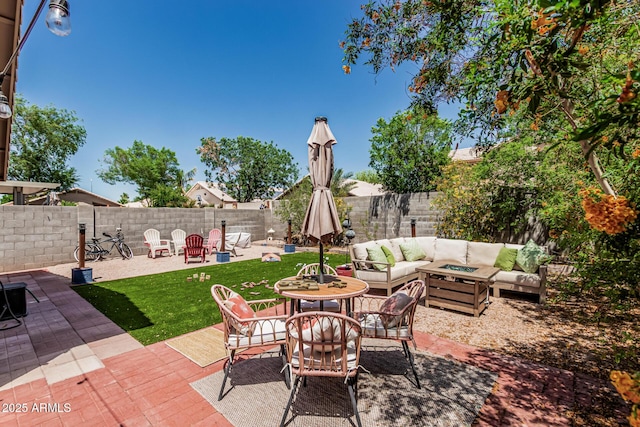 51 N Rush St, Chandler, AZ 85226 - view of patio with an outdoor living space with a fire pit