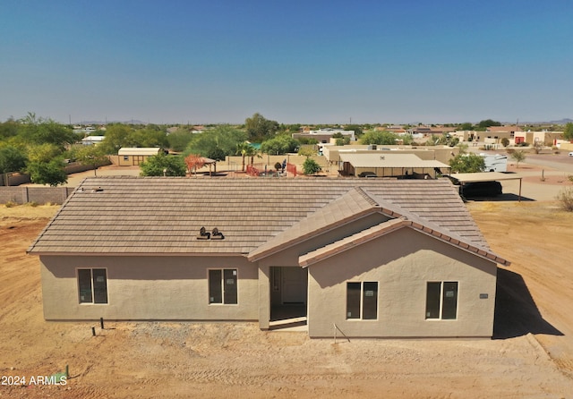 view of front of property