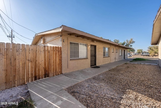 7101 N 36th Ave Unit 102, Phoenix, AZ 85051 - view of side of home