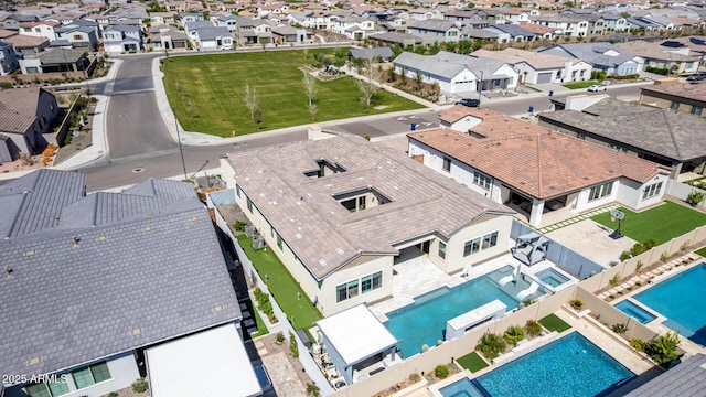 birds eye view of property featuring a residential view