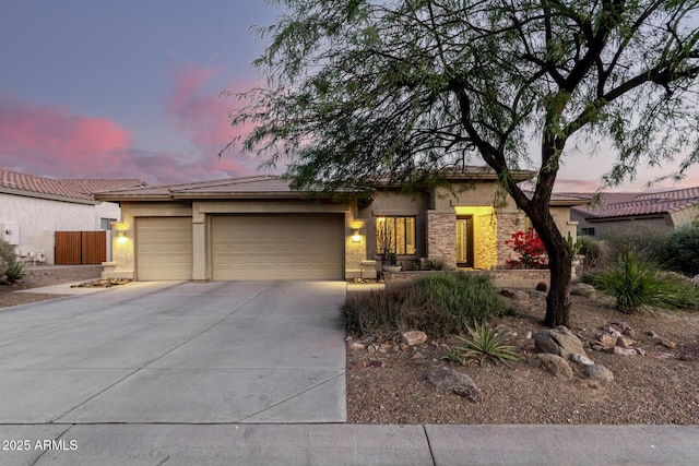 4119 S Las Villa Way, Gold Canyon, AZ 85118 - view of front facade with a garage