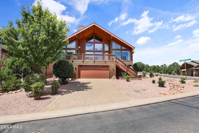 view of front of home featuring a garage