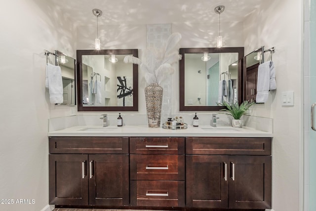 11822 S Coconino St, Phoenix, AZ 85044 - full bath with double vanity