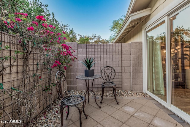 11822 S Coconino St, Phoenix, AZ 85044 - view of patio / terrace